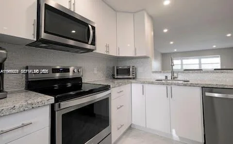 1501 S Ocean Blvd # 323, Lauderdale By The Sea, FL 33062 photo 8