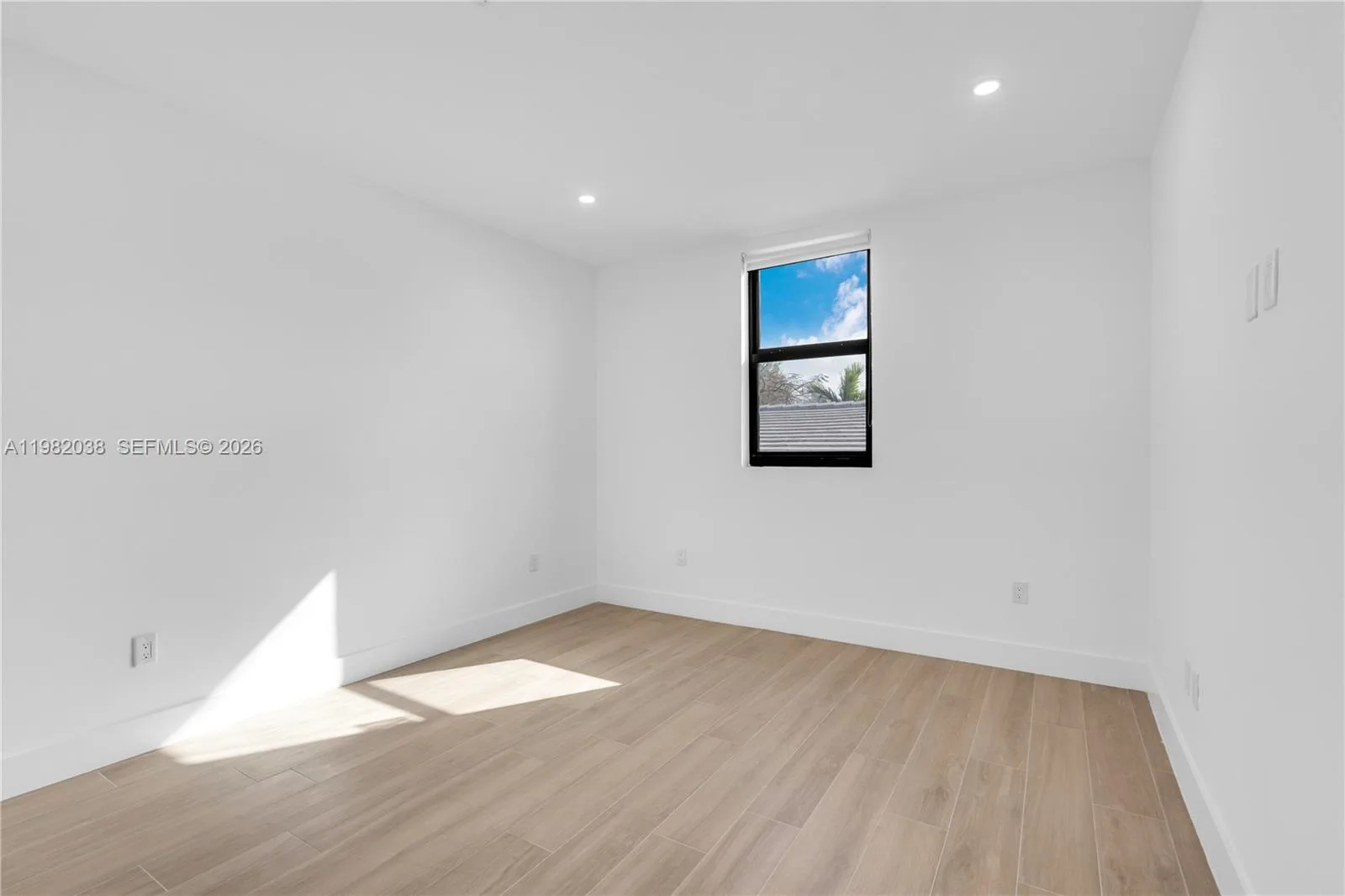 1037 NW 2nd St # 3A, Miami, FL 33128 photo 7