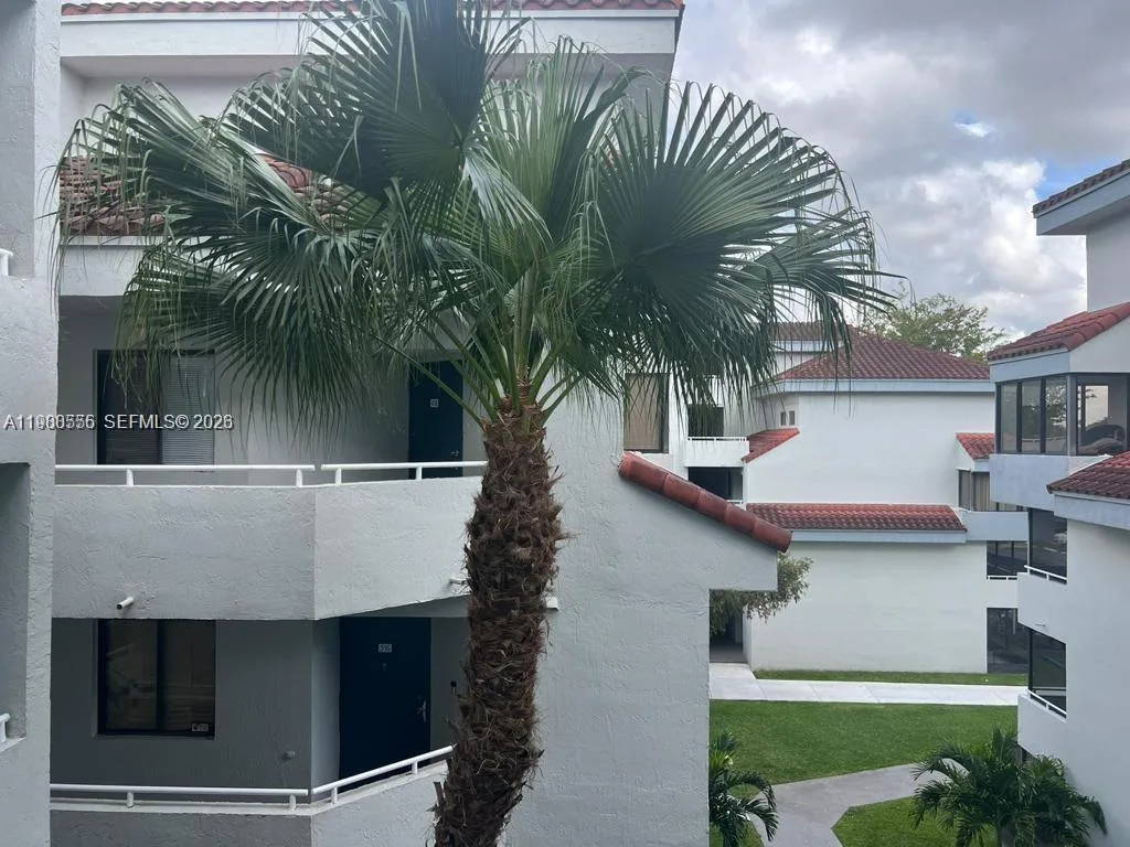8215 SW 152nd Ave # G-418, Miami, FL 33193 photo 3