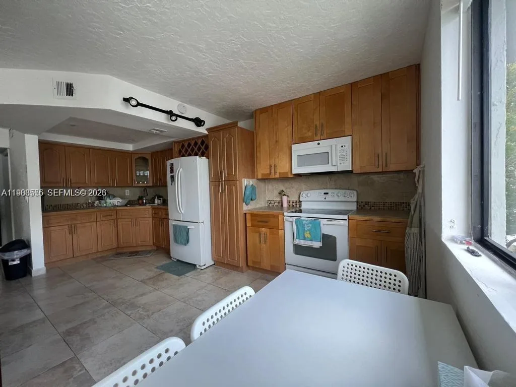 8215 SW 152nd Ave # G-418, Miami, FL 33193 photo 6