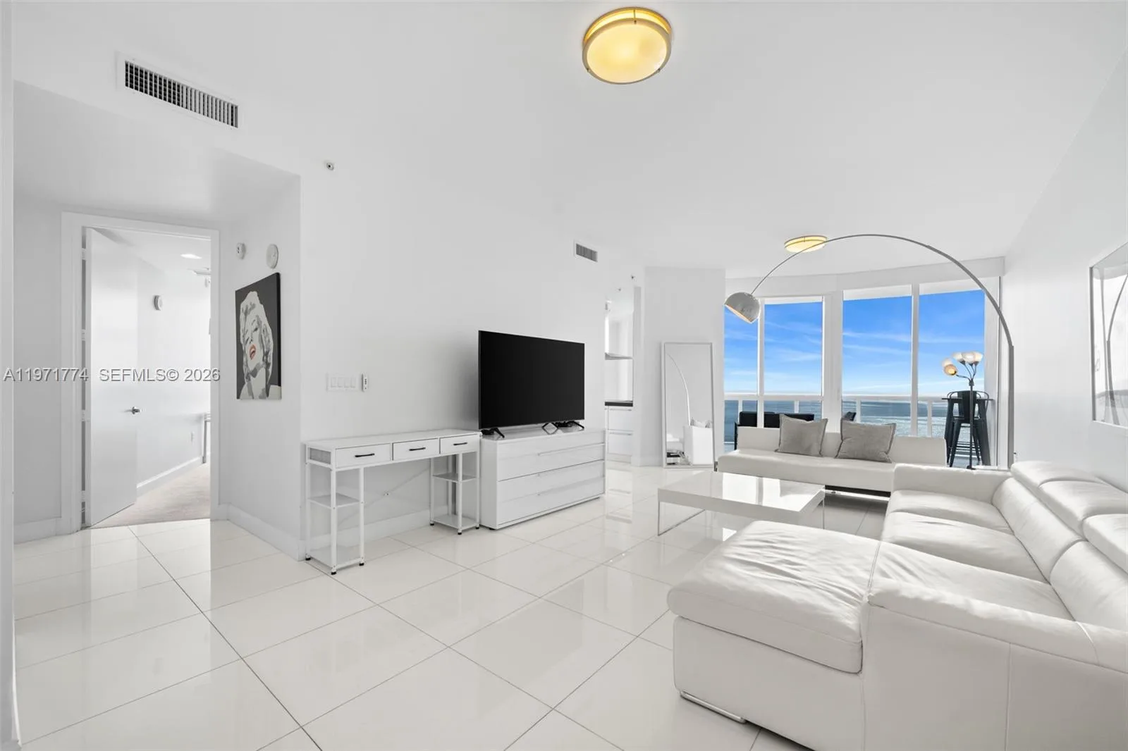 18201 Collins Ave # 4709, Sunny Isles Beach, FL 33160 photo 6