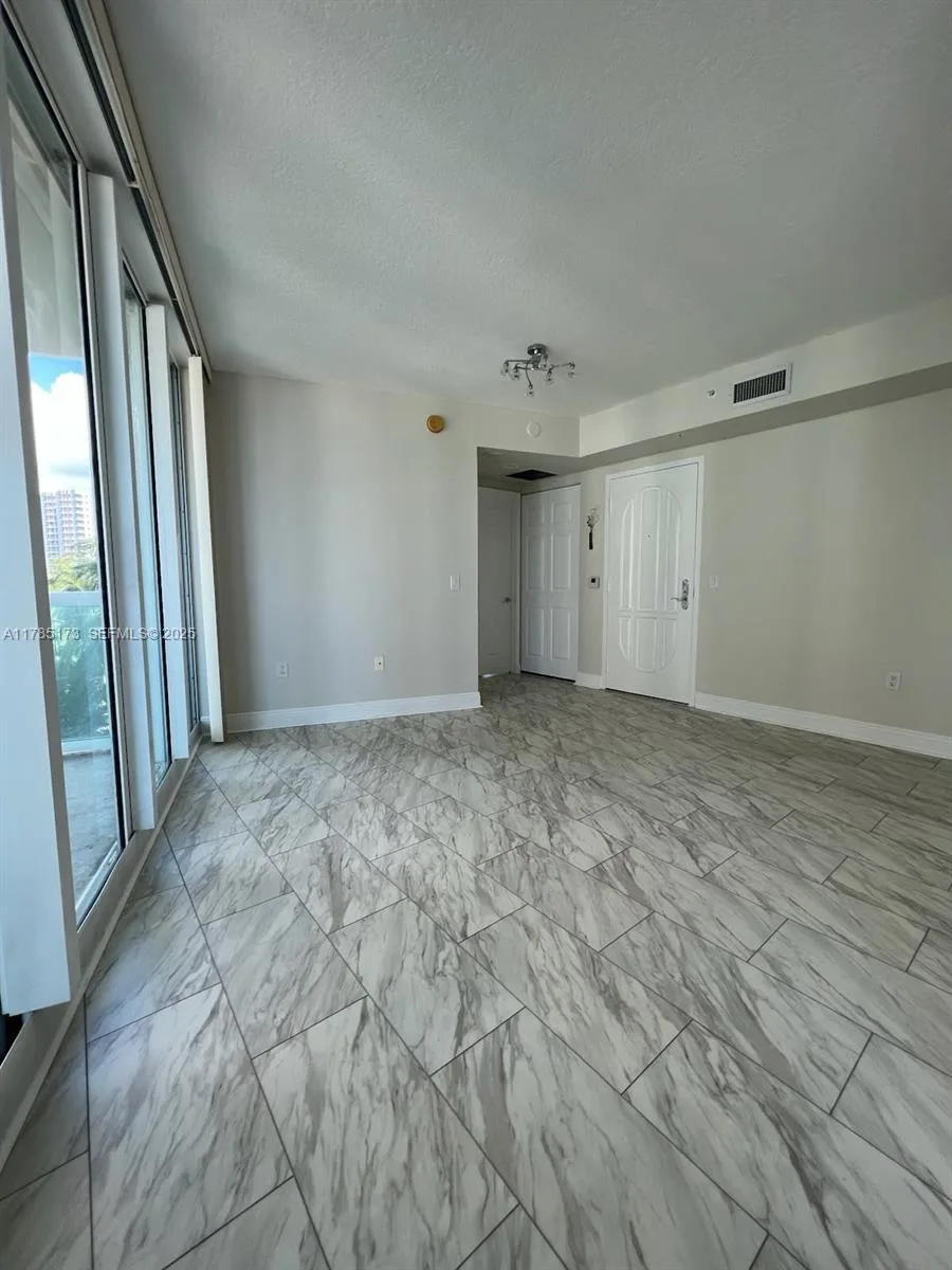 3370 Hidden Bay Dr # 610, Aventura, FL 33180 photo 10