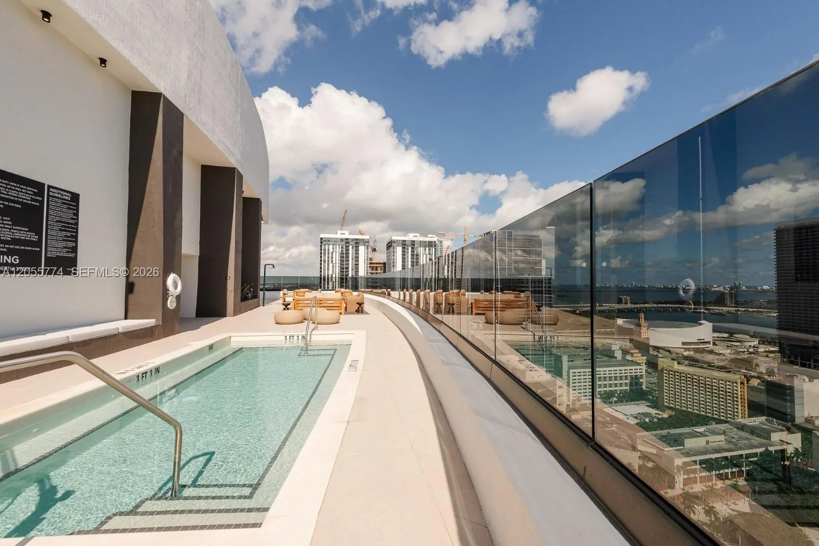 225 N Miami Ave # 2304, Miami, FL 33128