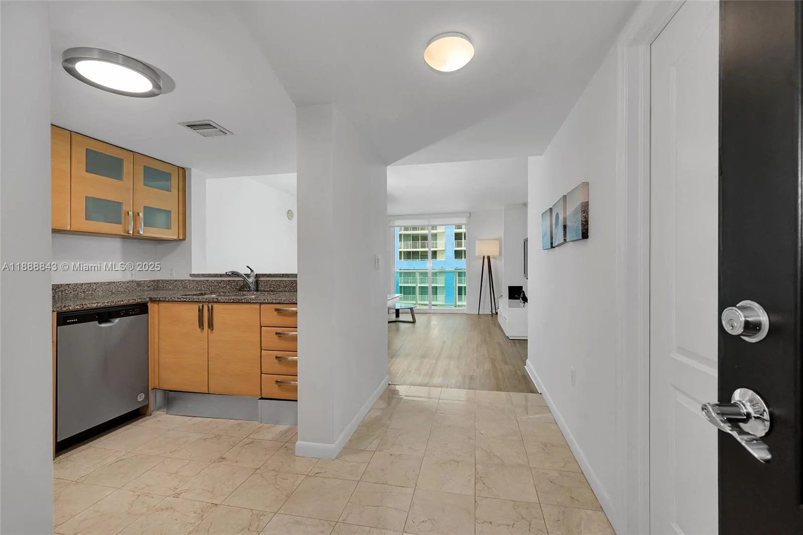 2101 BRICKELL AVENUE # 905, Miami, FL 33129 photo 2