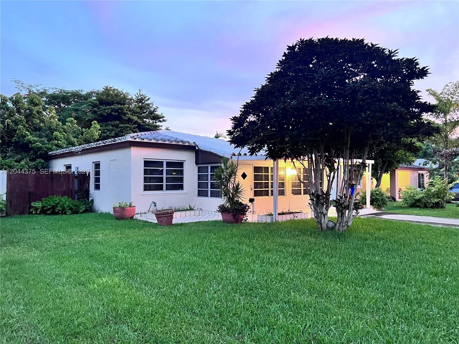 2082 NE 180th St # 2082, North Miami Beach, FL 33162 photo 2