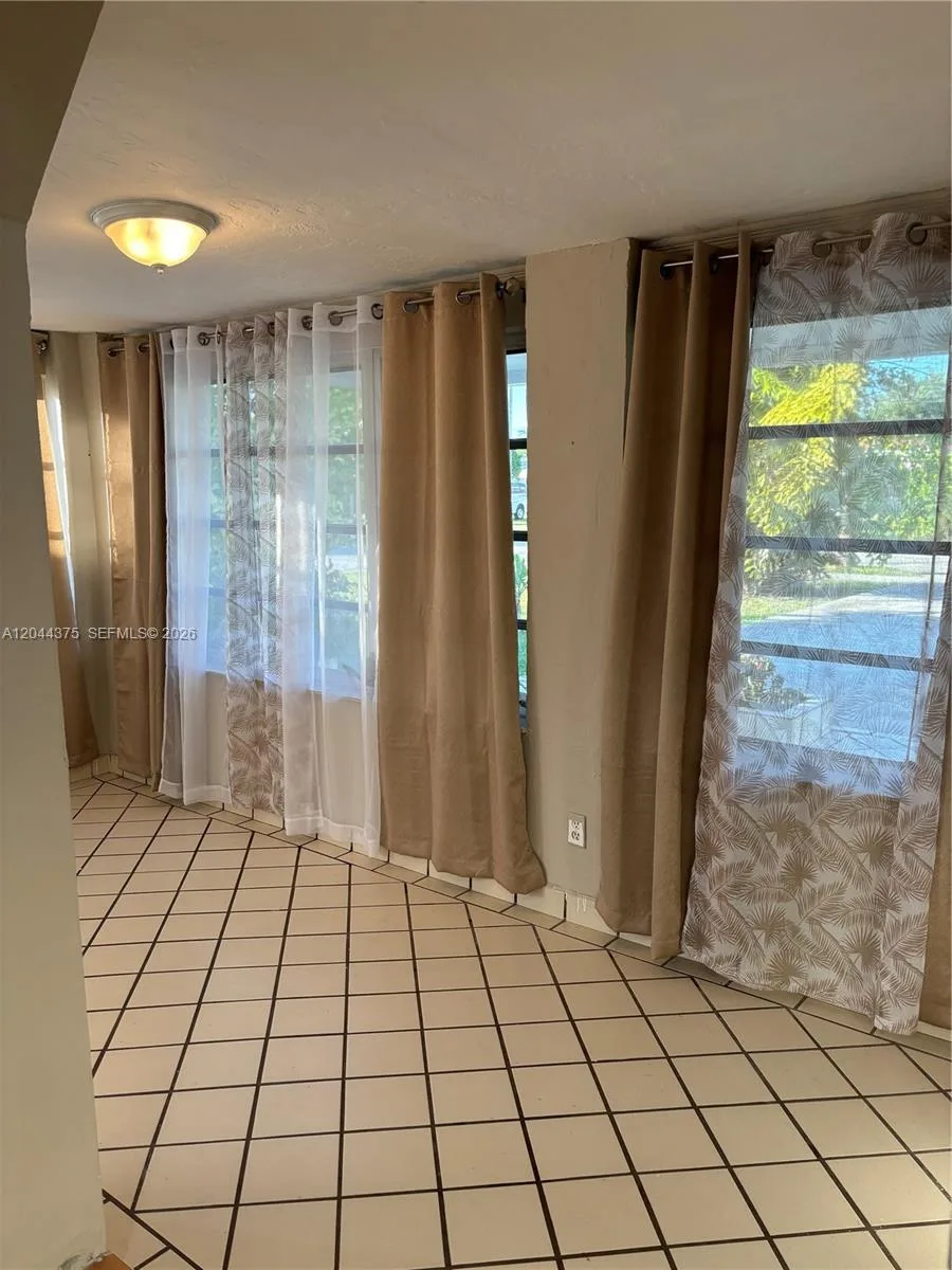2082 NE 180th St # 2082, North Miami Beach, FL 33162 photo 7