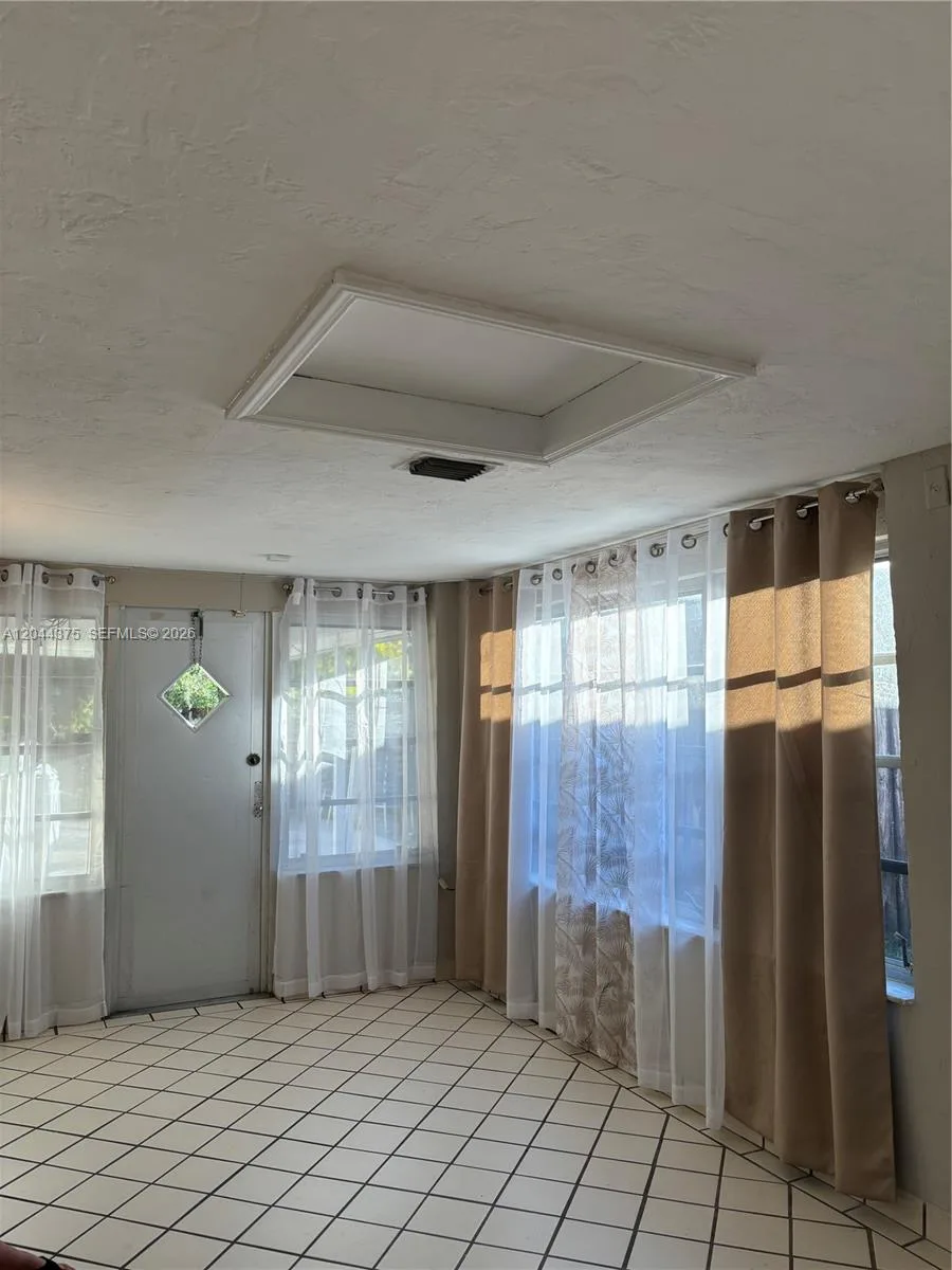 2082 NE 180th St # 2082, North Miami Beach, FL 33162 photo 8