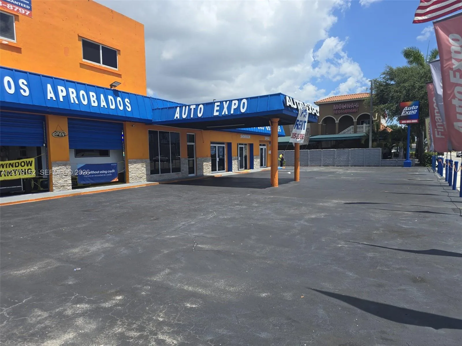 4010 E 8th Ave, Hialeah, FL 33013 photo 2