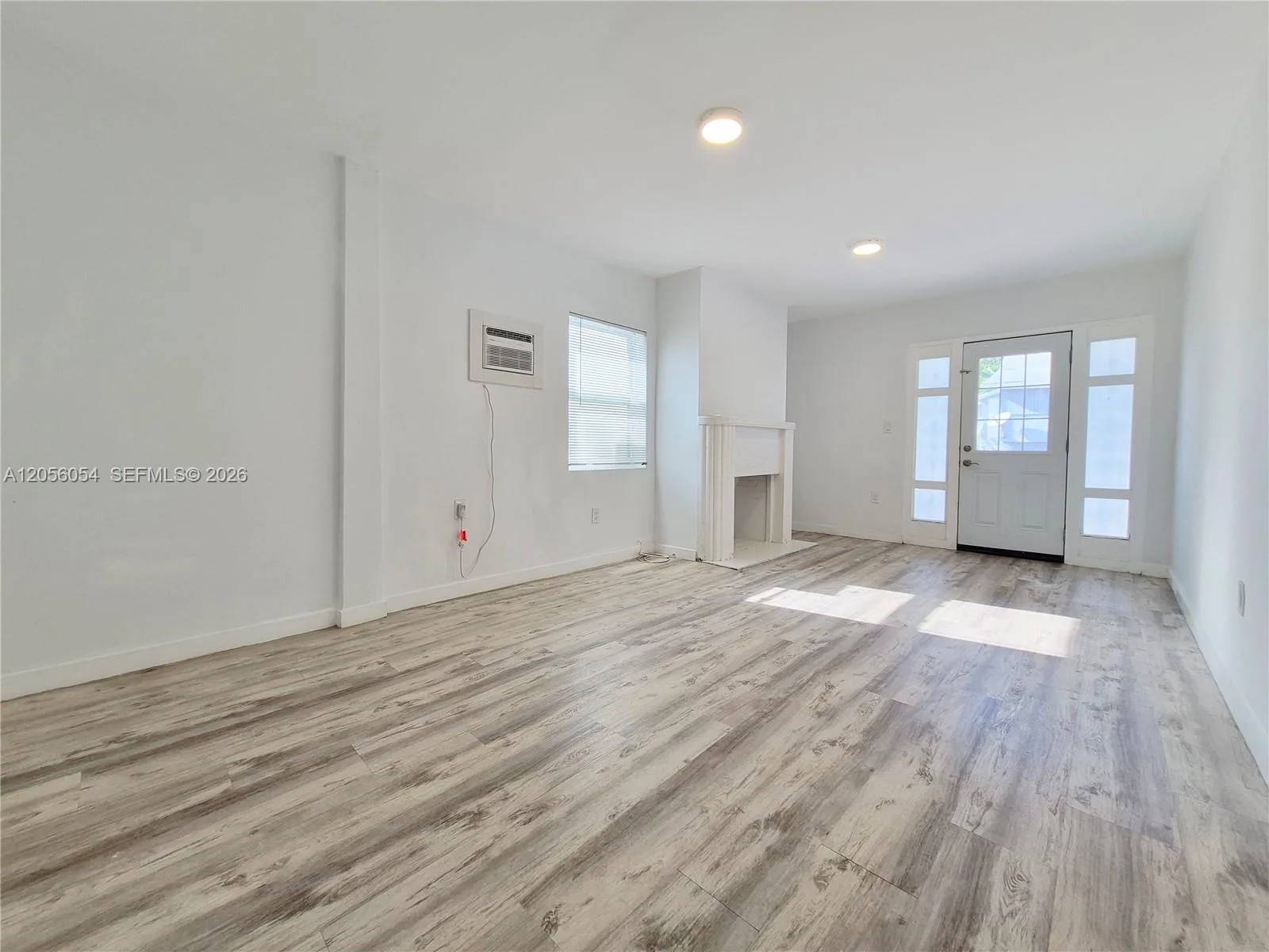 1922 NW 1st St # 1, Miami, FL 33125 photo 3