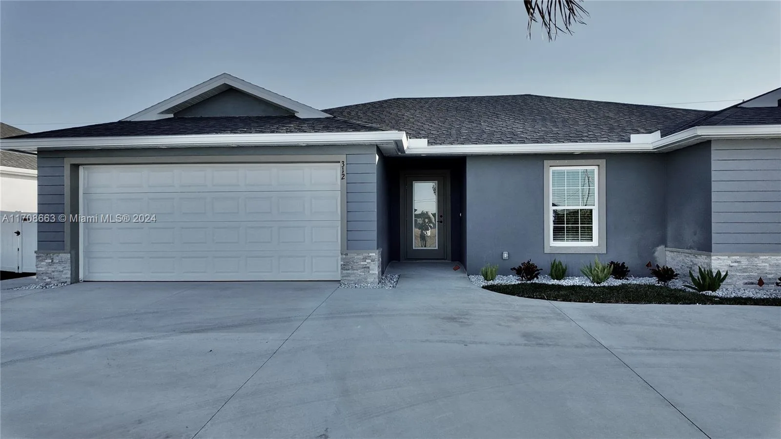 312 E Tropicana Pkwy, Cape Coral, FL 33909 photo 2