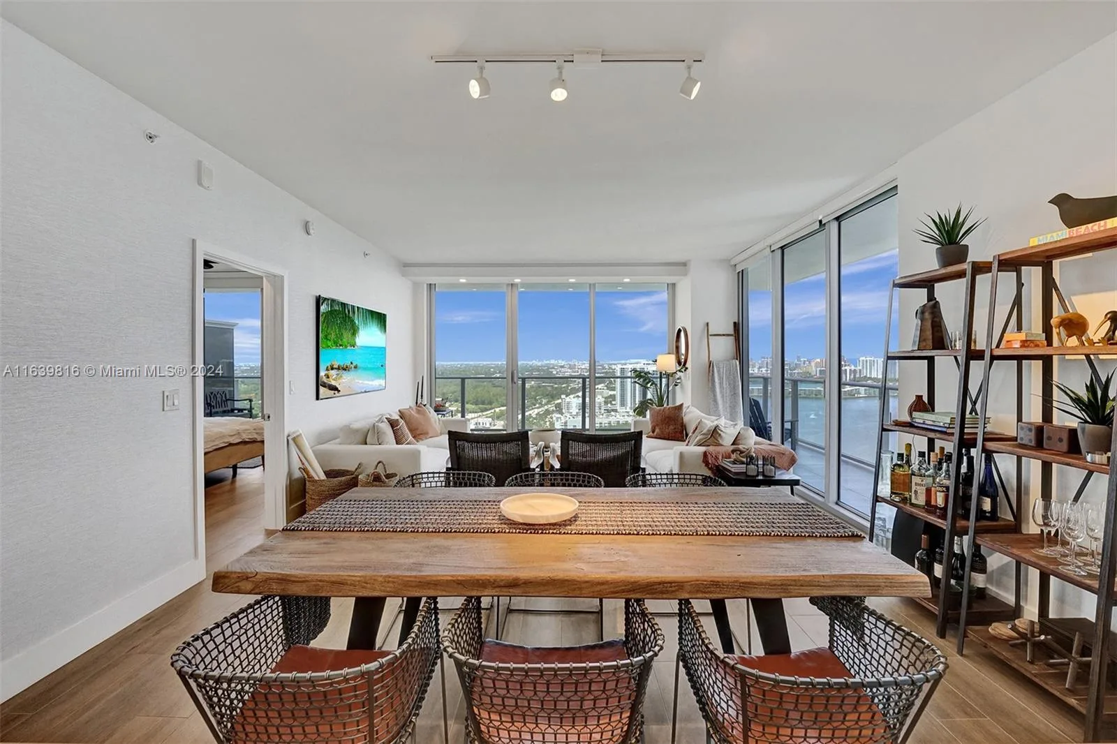 16385 Biscayne Blvd # 3107, North Miami Beach, FL 33160 photo 11