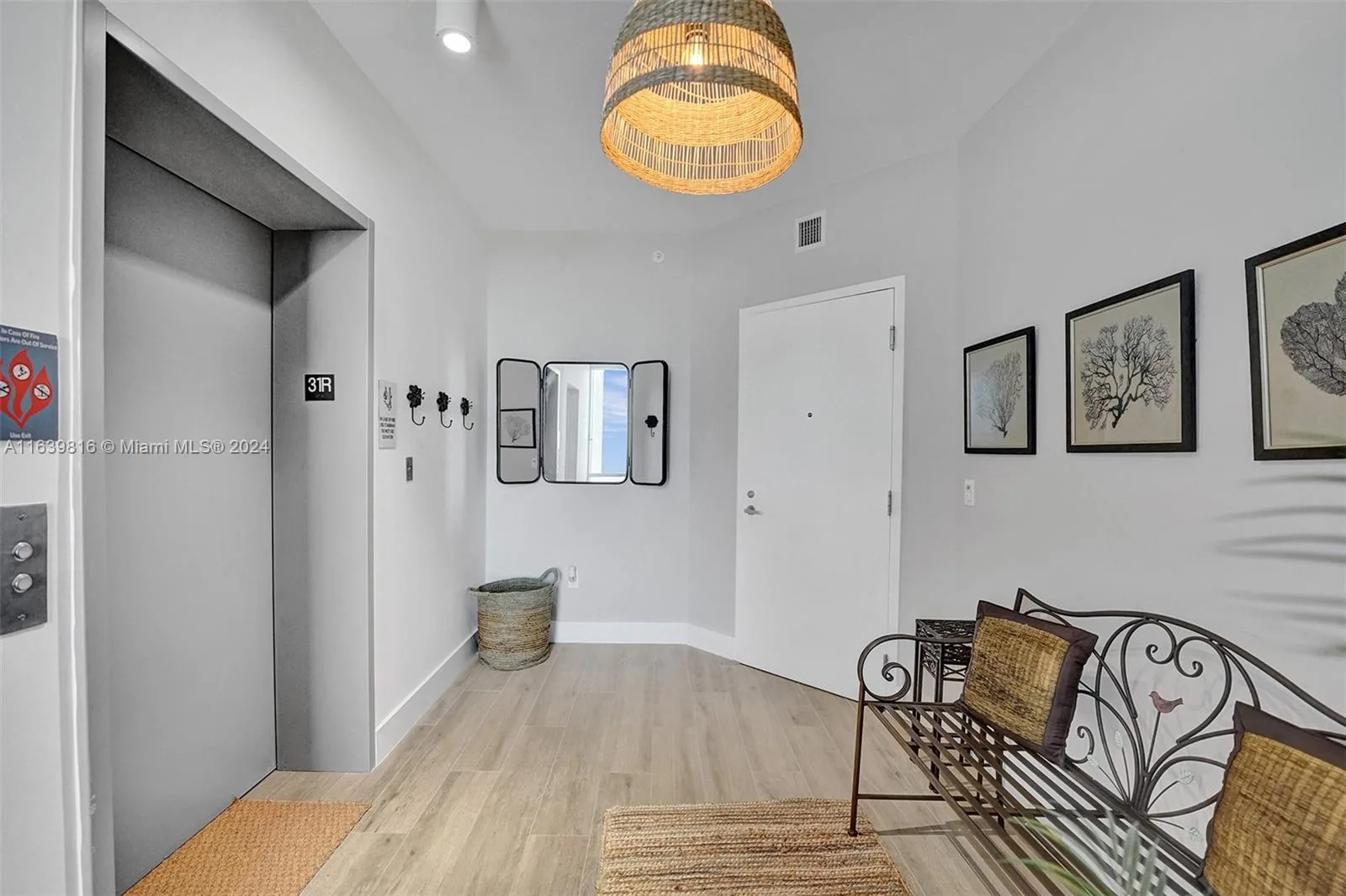 16385 Biscayne Blvd # 3107, North Miami Beach, FL 33160 photo 3