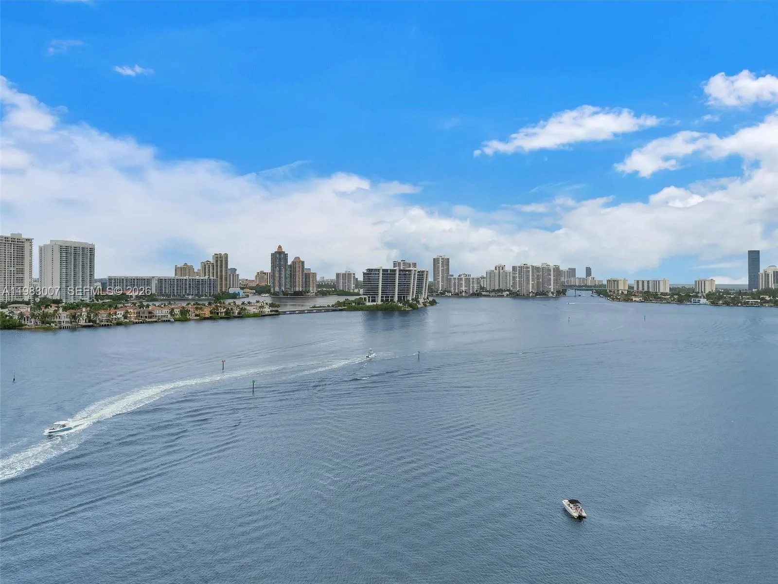 301 174th St # 1818, Sunny Isles Beach, FL 33160