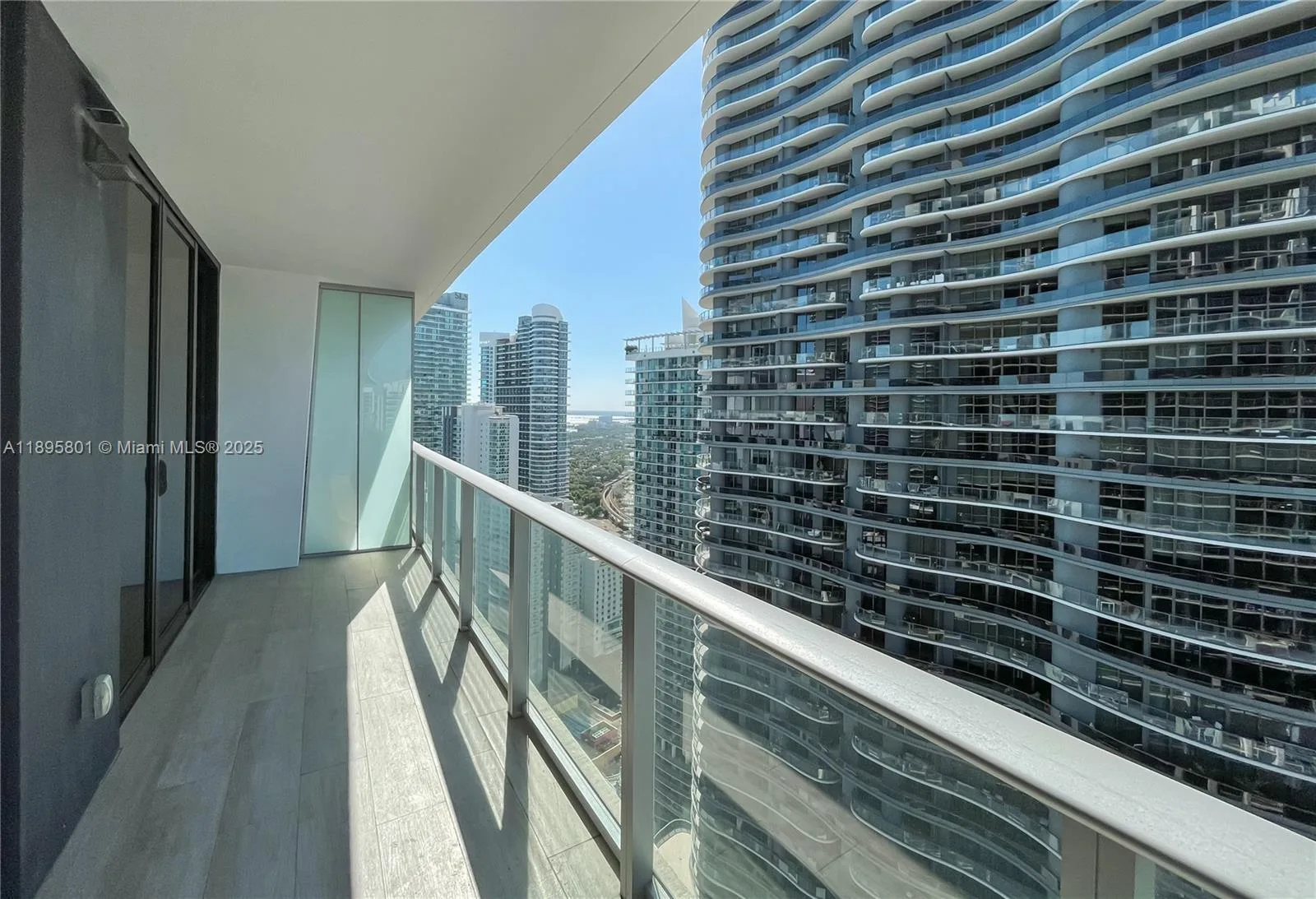 1010 Brickell Ave # 3908, Miami, FL 33131