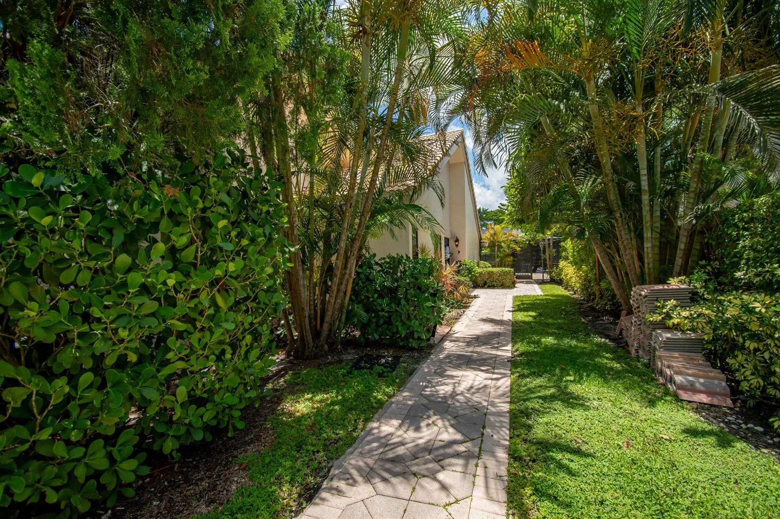 9708 Erica Court, Boca Raton, FL 33496 photo 7