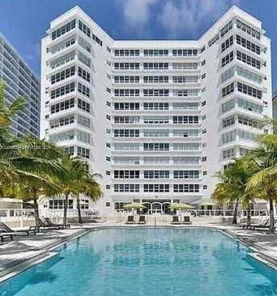 4925 Collins Ave # 2c, Miami Beach, FL 33140