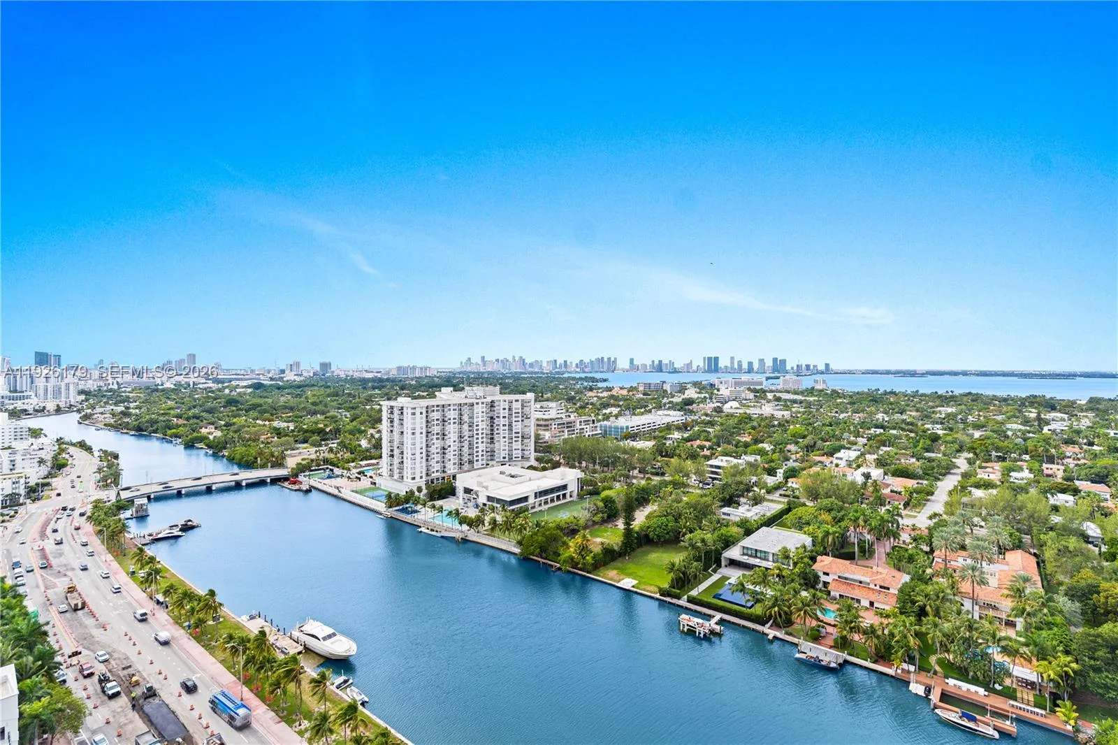4401 Collins Ave # 2517, Miami Beach, FL 33140