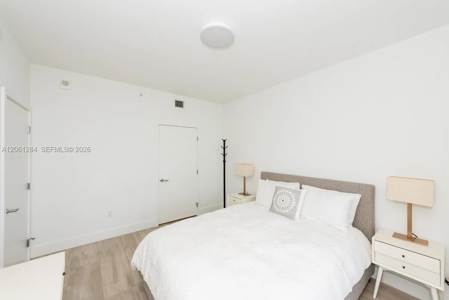 16385 Biscayne Blvd # 2904, North Miami Beach, FL 33160 photo 13