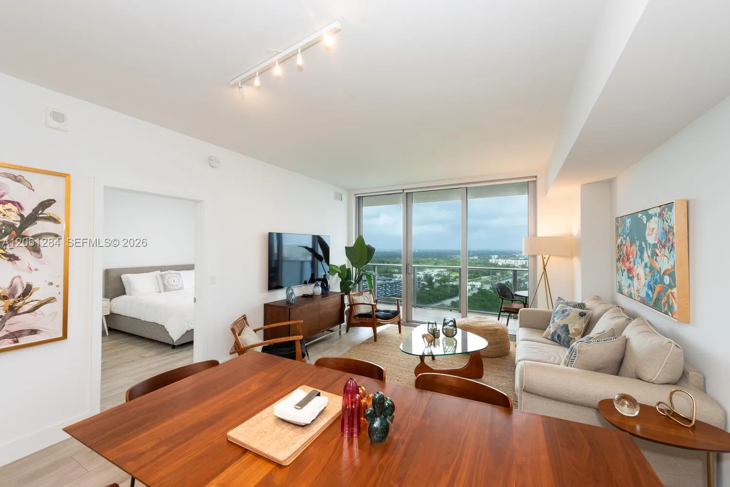16385 Biscayne Blvd # 2904, North Miami Beach, FL 33160 photo 4