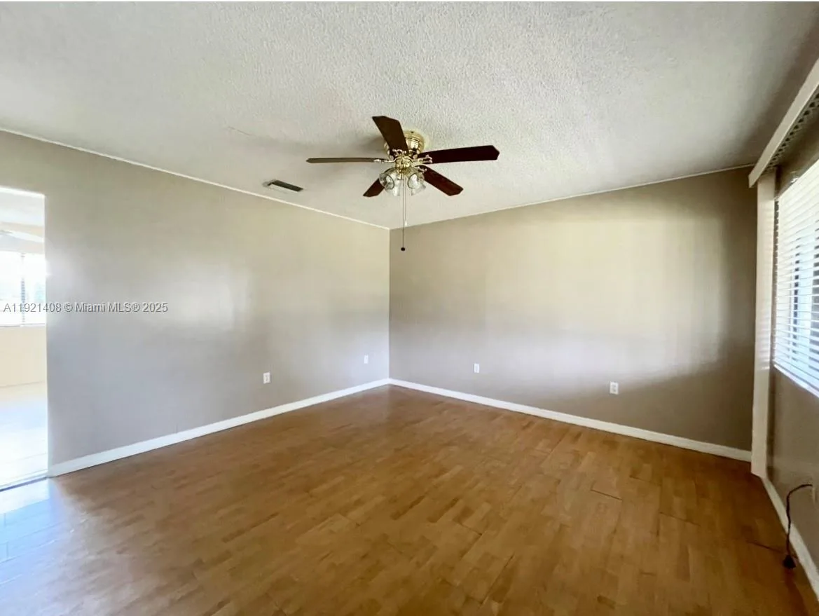 203 Eleanor Blvd, Lake Placid, FL 33852 photo 3