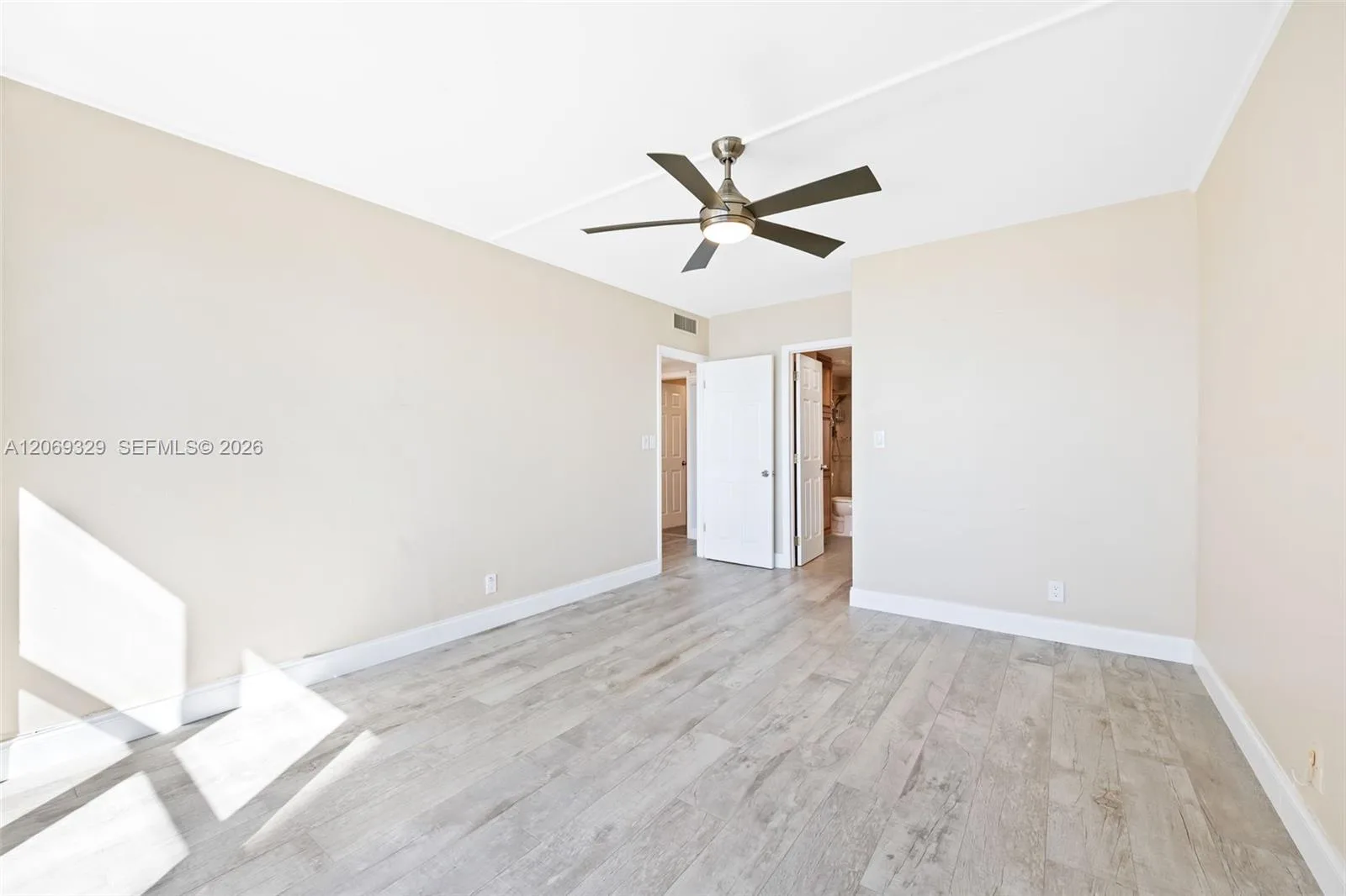 3700 Galt Ocean Dr # 910, Fort Lauderdale, FL 33308 photo 10