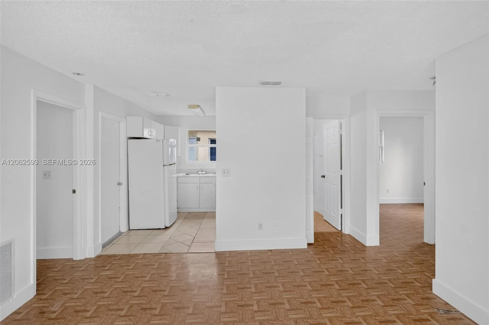 941 SW 7th Pl, Florida City, FL 33034 photo 8