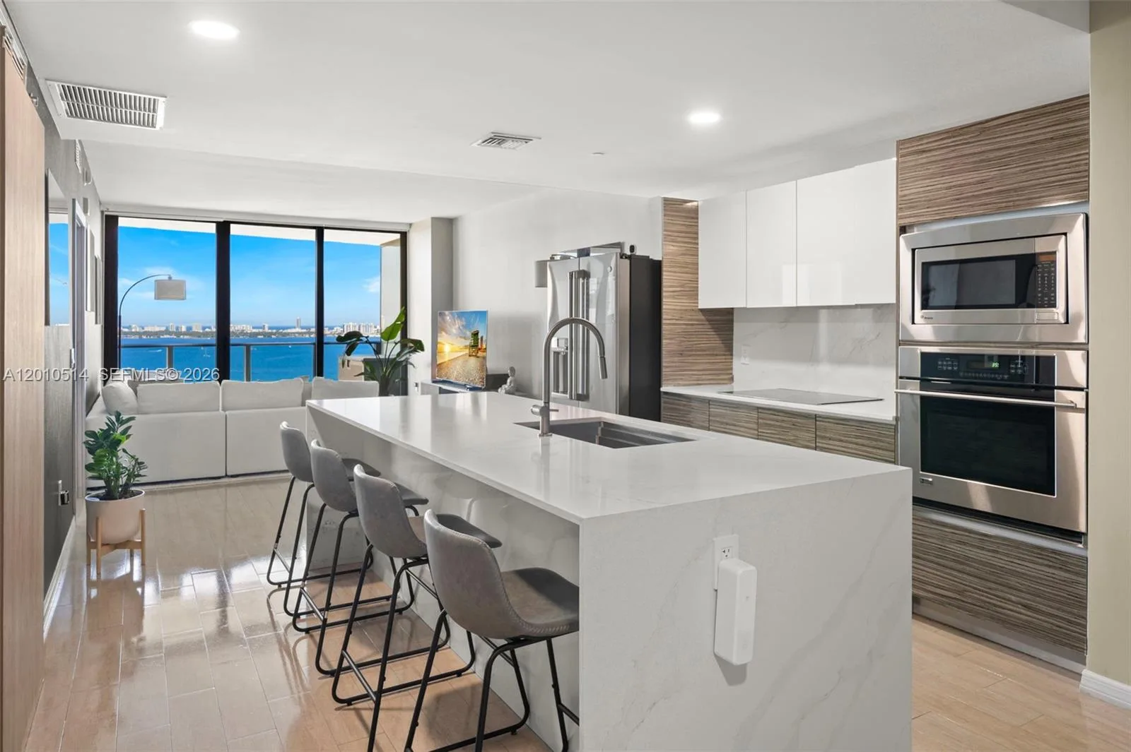460 NE 28th St # 2405, Miami, FL 33137 photo 5