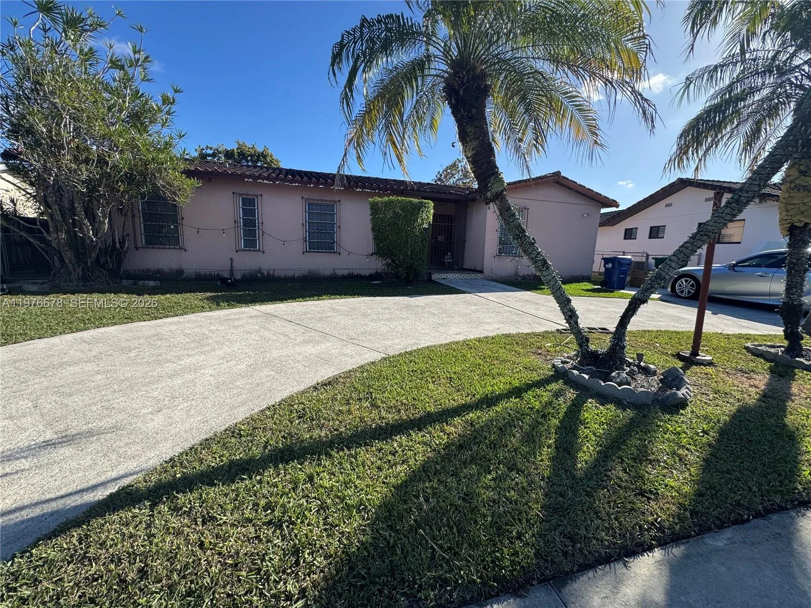 10730 SW 66th Dr, Miami, FL 33173 photo 2