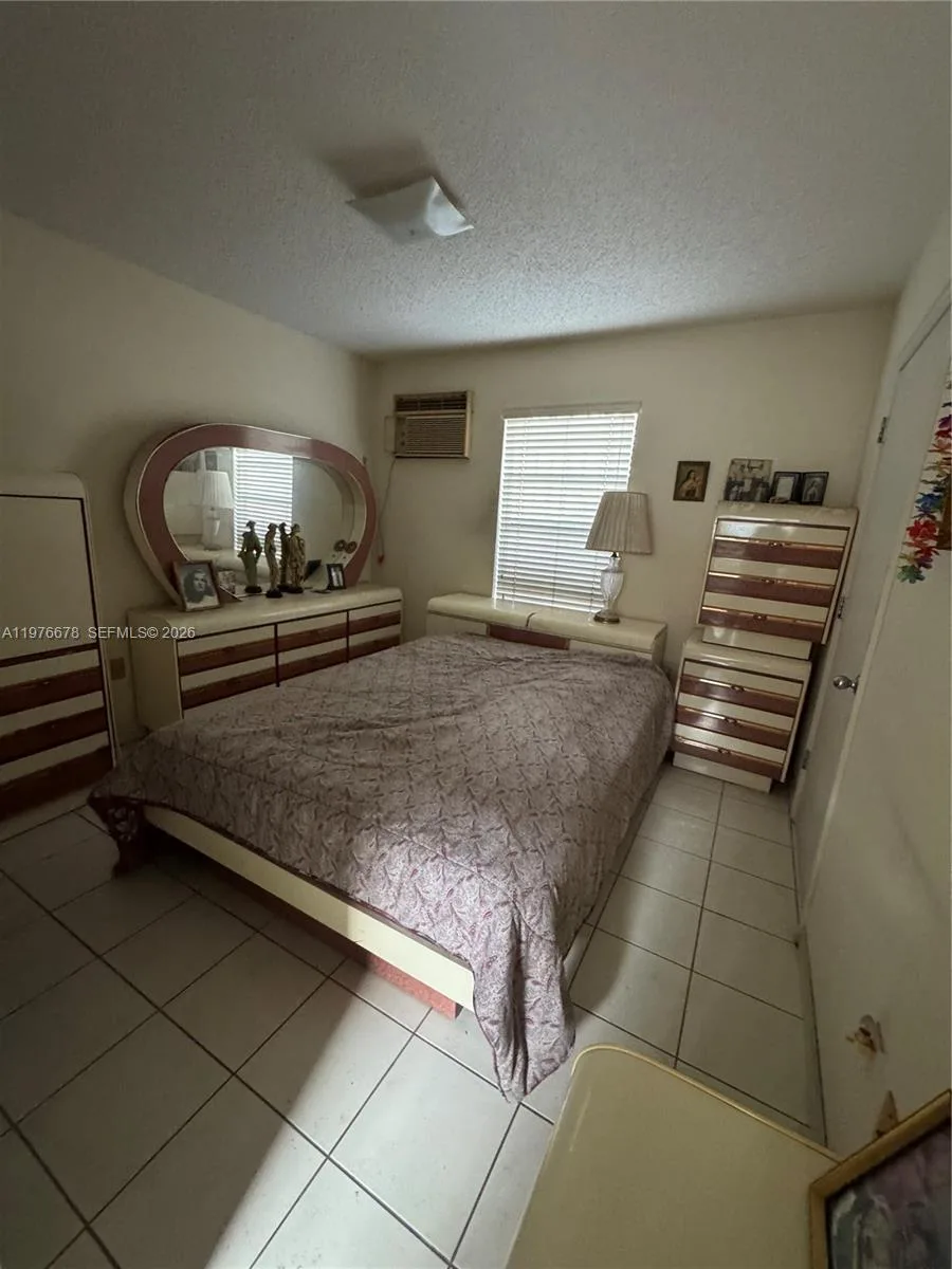 10730 SW 66th Dr, Miami, FL 33173 photo 9