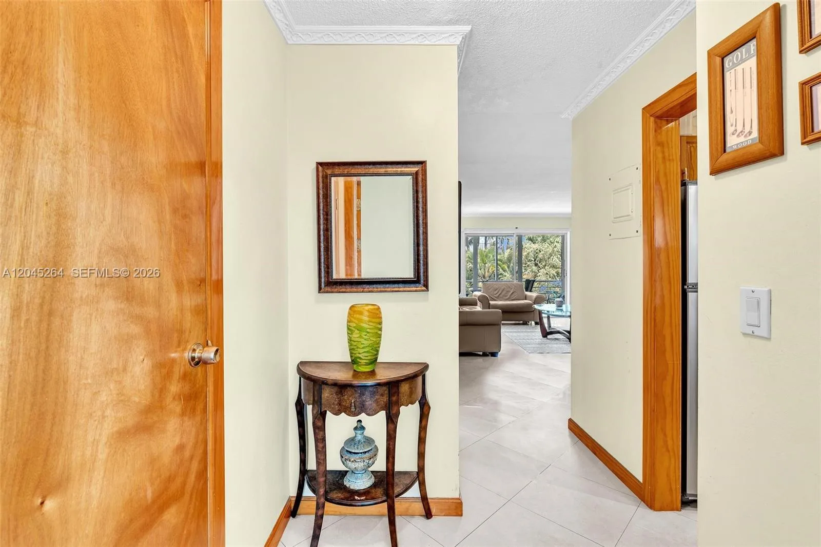 700 NE 14th Ave # 307, Hallandale Beach, FL 33009 photo 2