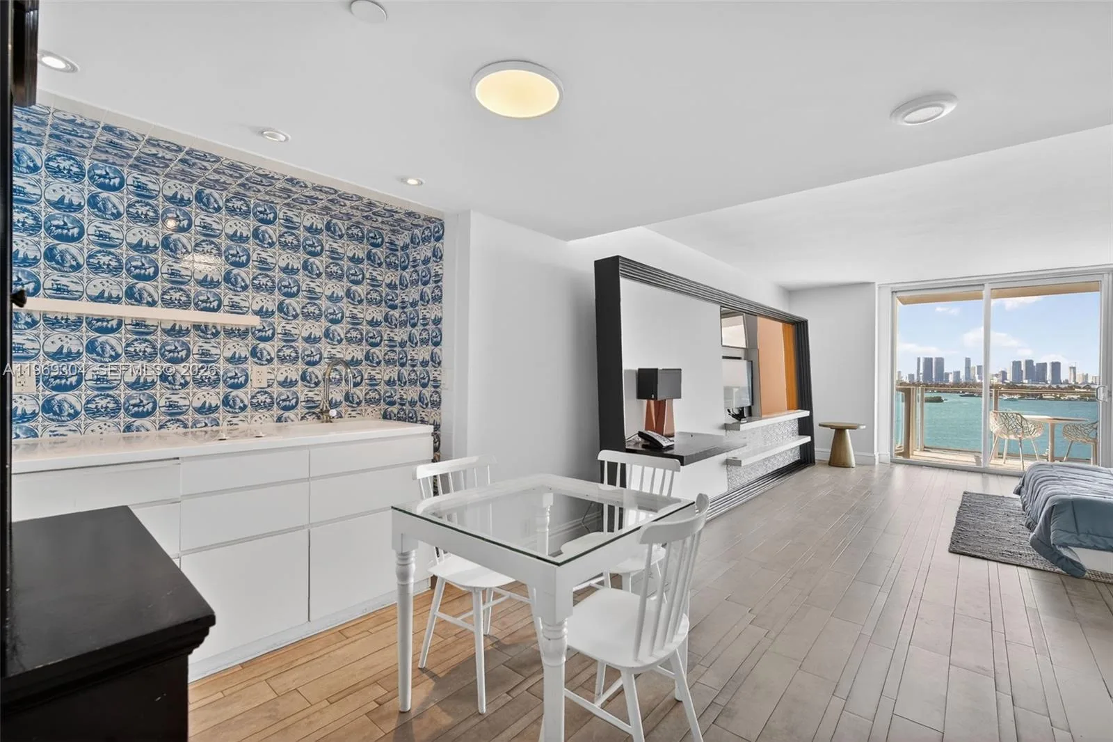 1100 West Ave # 1522, Miami Beach, FL 33139 photo 4