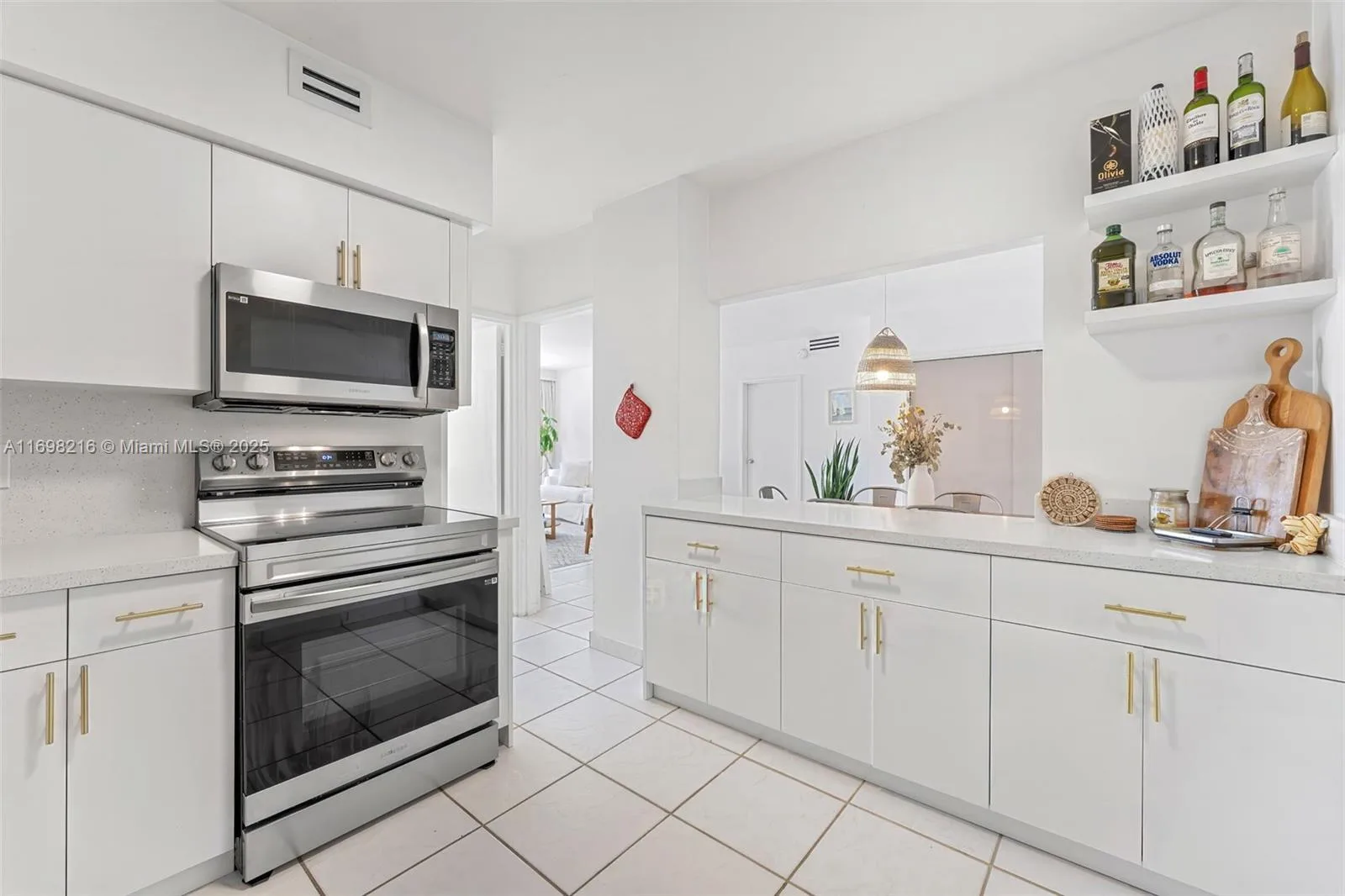 5700 Collins Ave # 5B, Miami Beach, FL 33140 photo 9