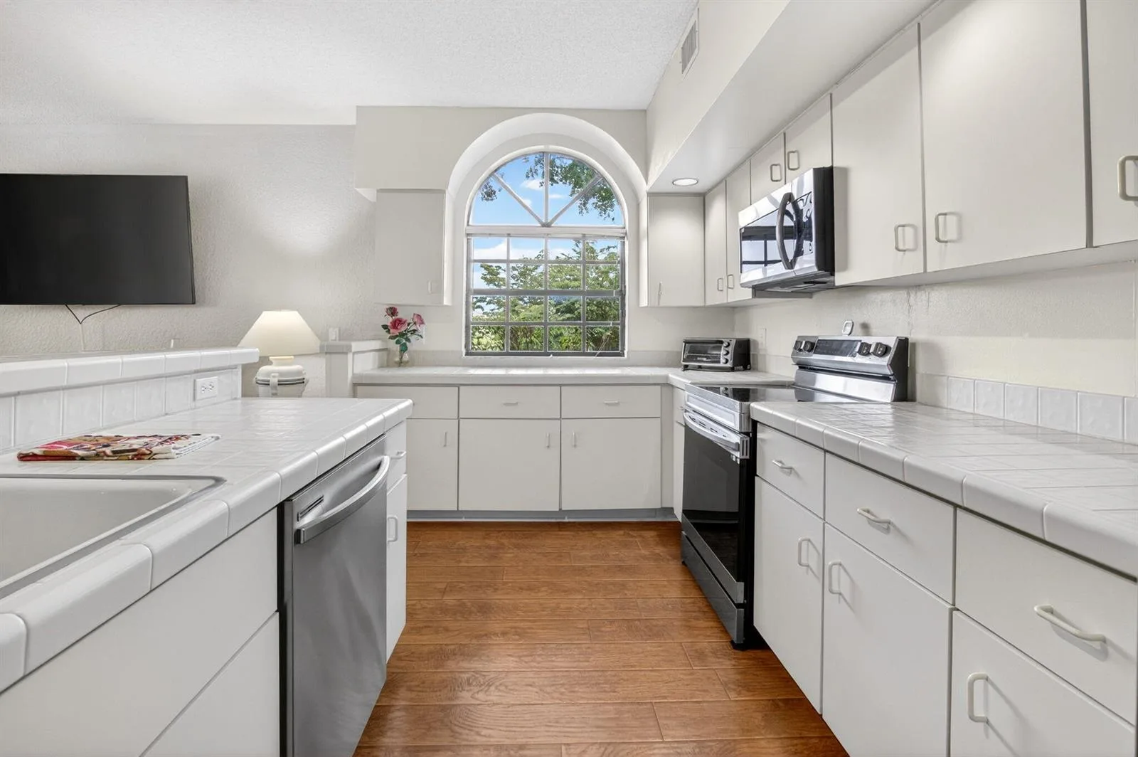 8073 Aberdeen Drive # 102, Boynton Beach, FL 33472 photo 12