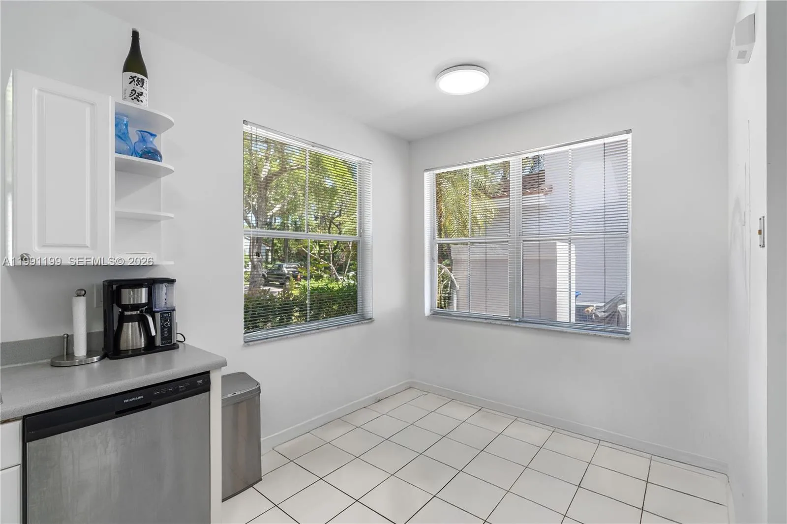 1120 Canella Ln # 1120, Hollywood, FL 33019 photo 12