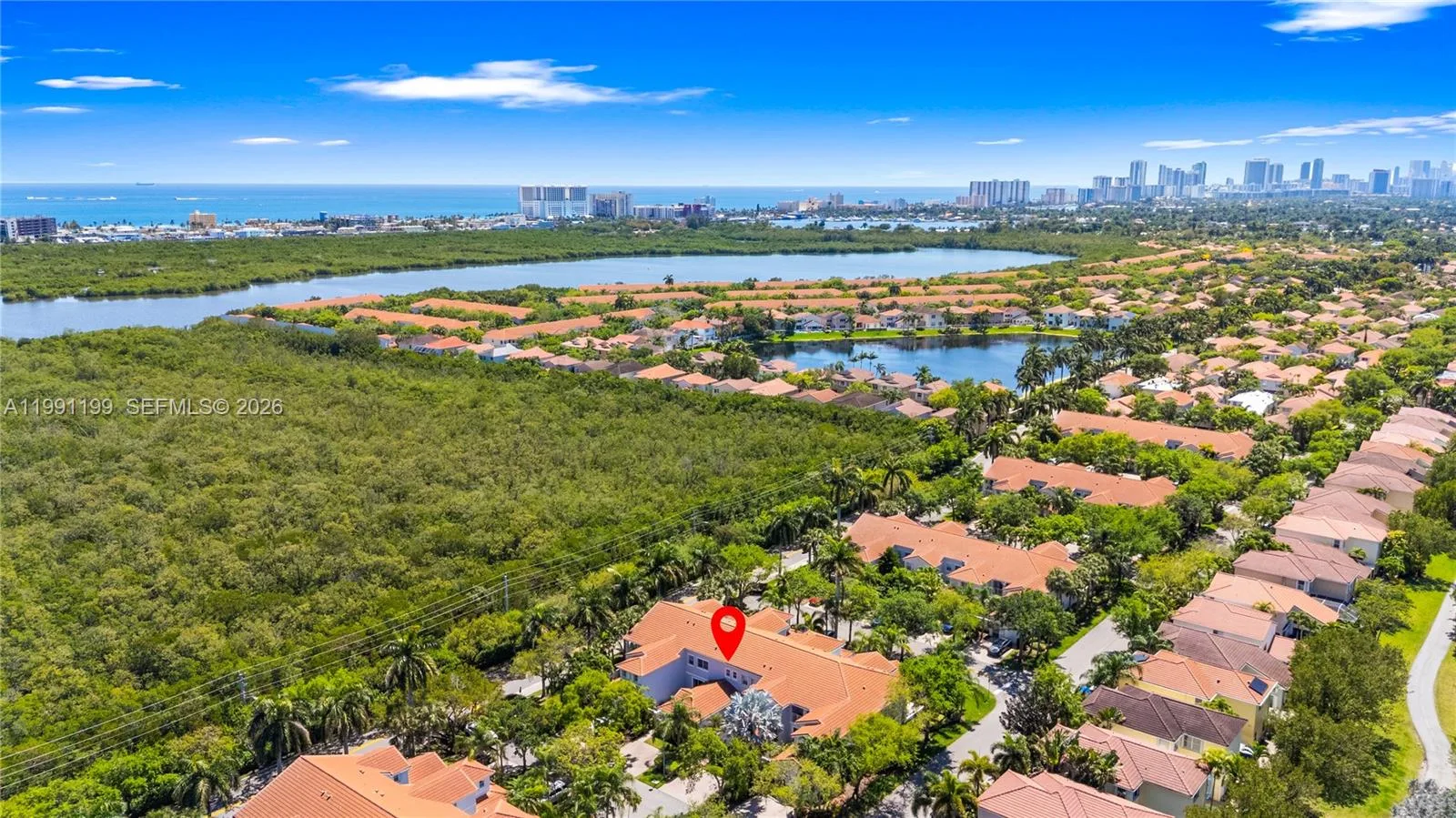 1120 Canella Ln # 1120, Hollywood, FL 33019 photo 2