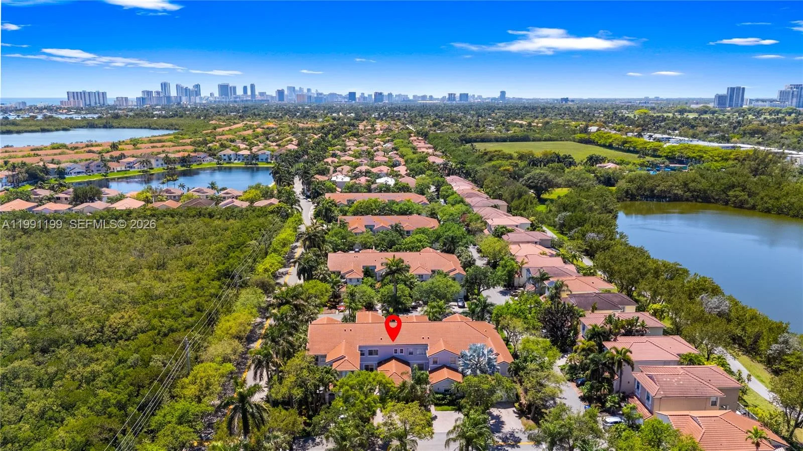 1120 Canella Ln # 1120, Hollywood, FL 33019 photo 3