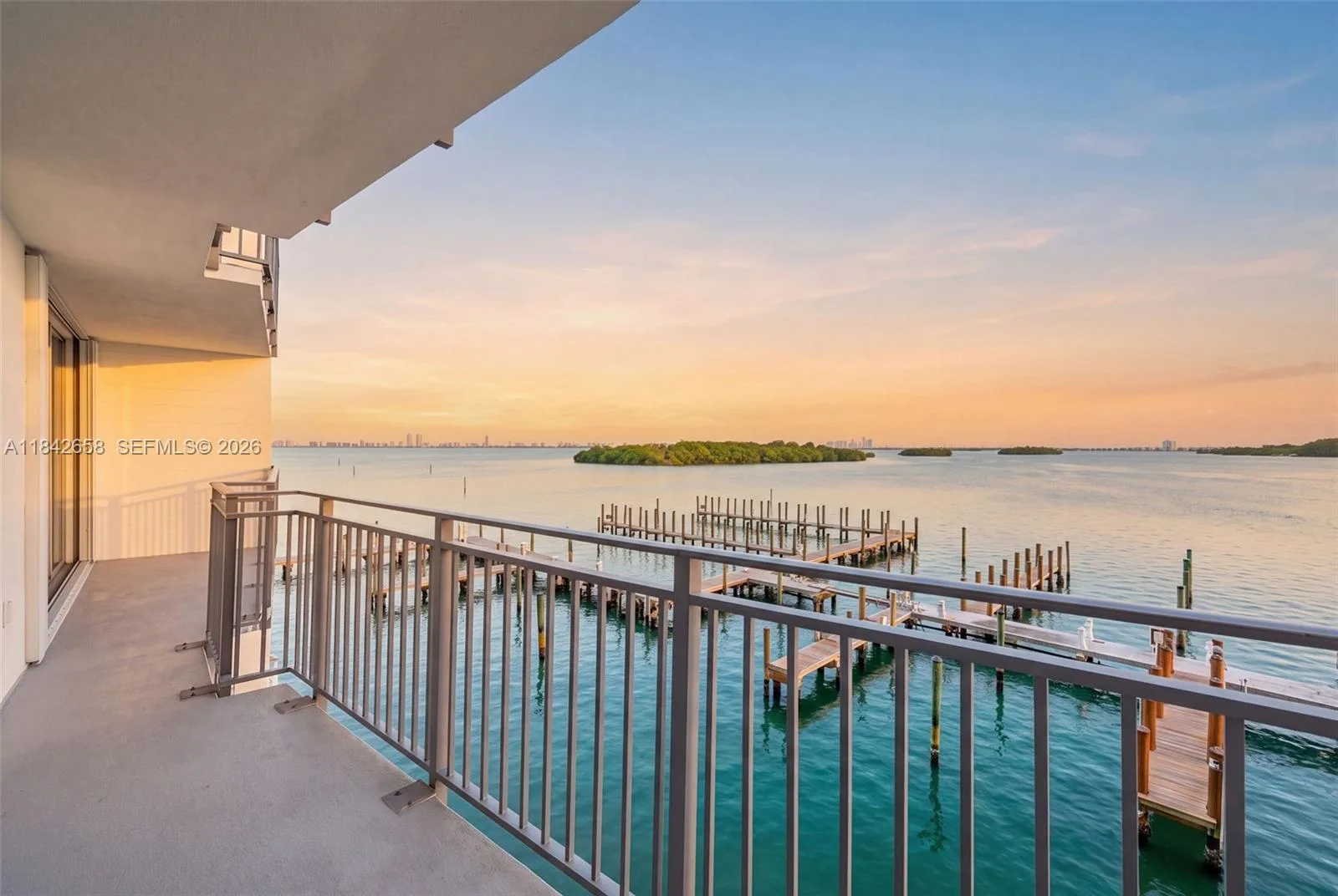 770 NE 69th St # 4H, Miami, FL 33138