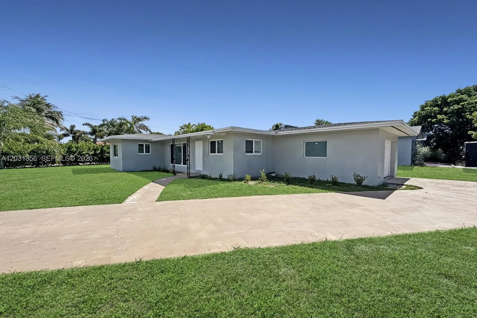 231 NE 16th Ave, Pompano Beach, FL 33060