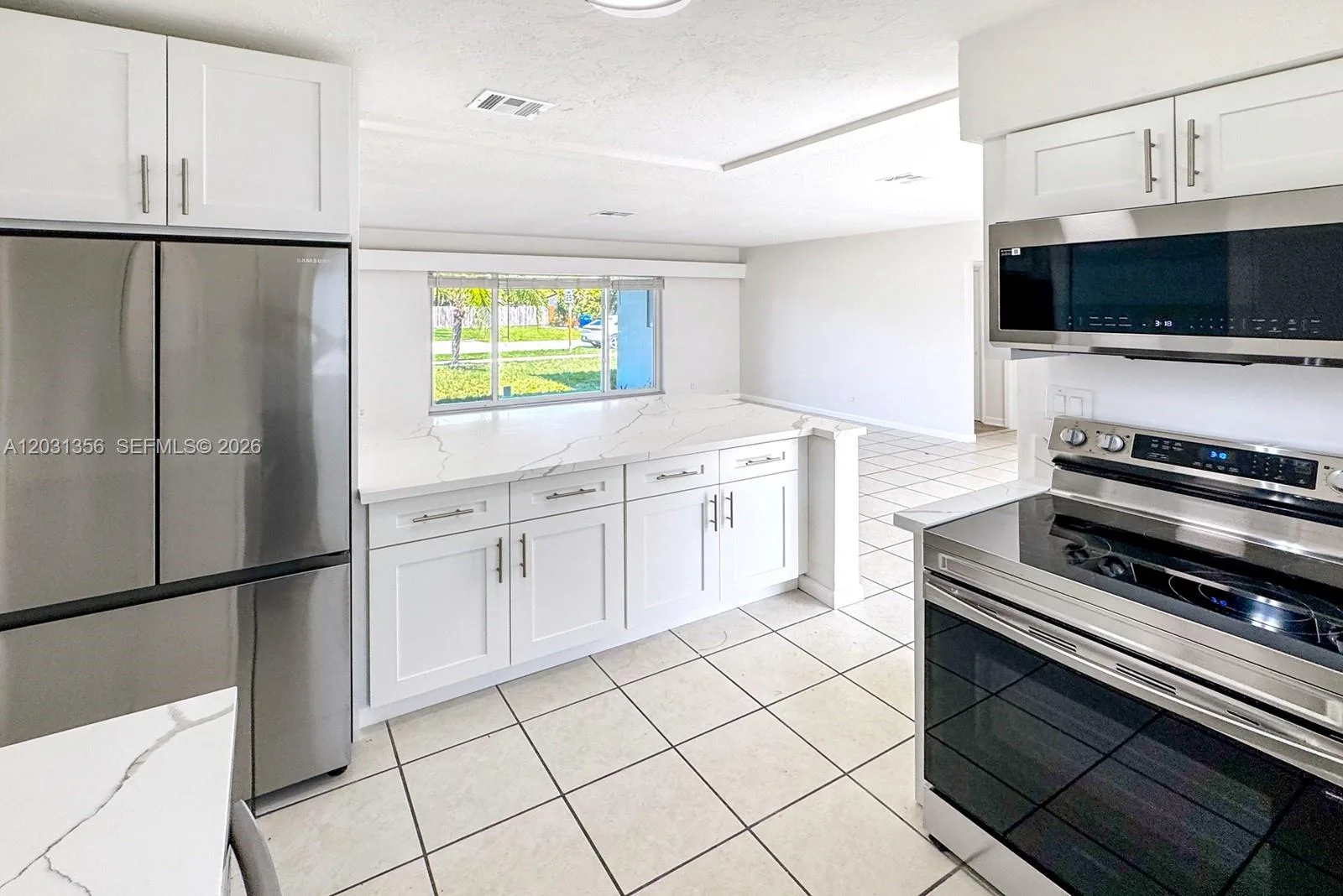 231 NE 16th Ave, Pompano Beach, FL 33060 photo 13