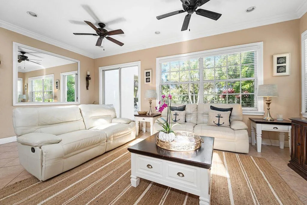 1044 Vintner Boulevard, Palm Beach Gardens, FL 33410 photo 3