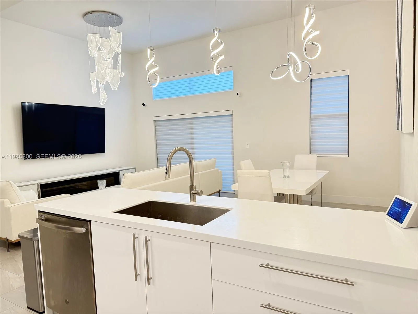 4393 NW 9th St, Plantation, FL 33317 photo 3