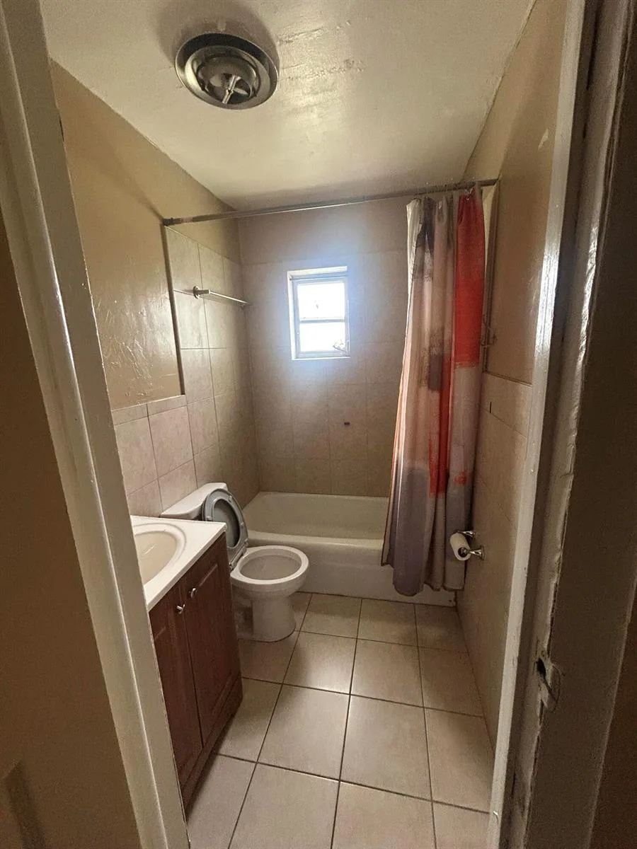 8657 64th Court, Vero Beach, FL 32967 photo 4