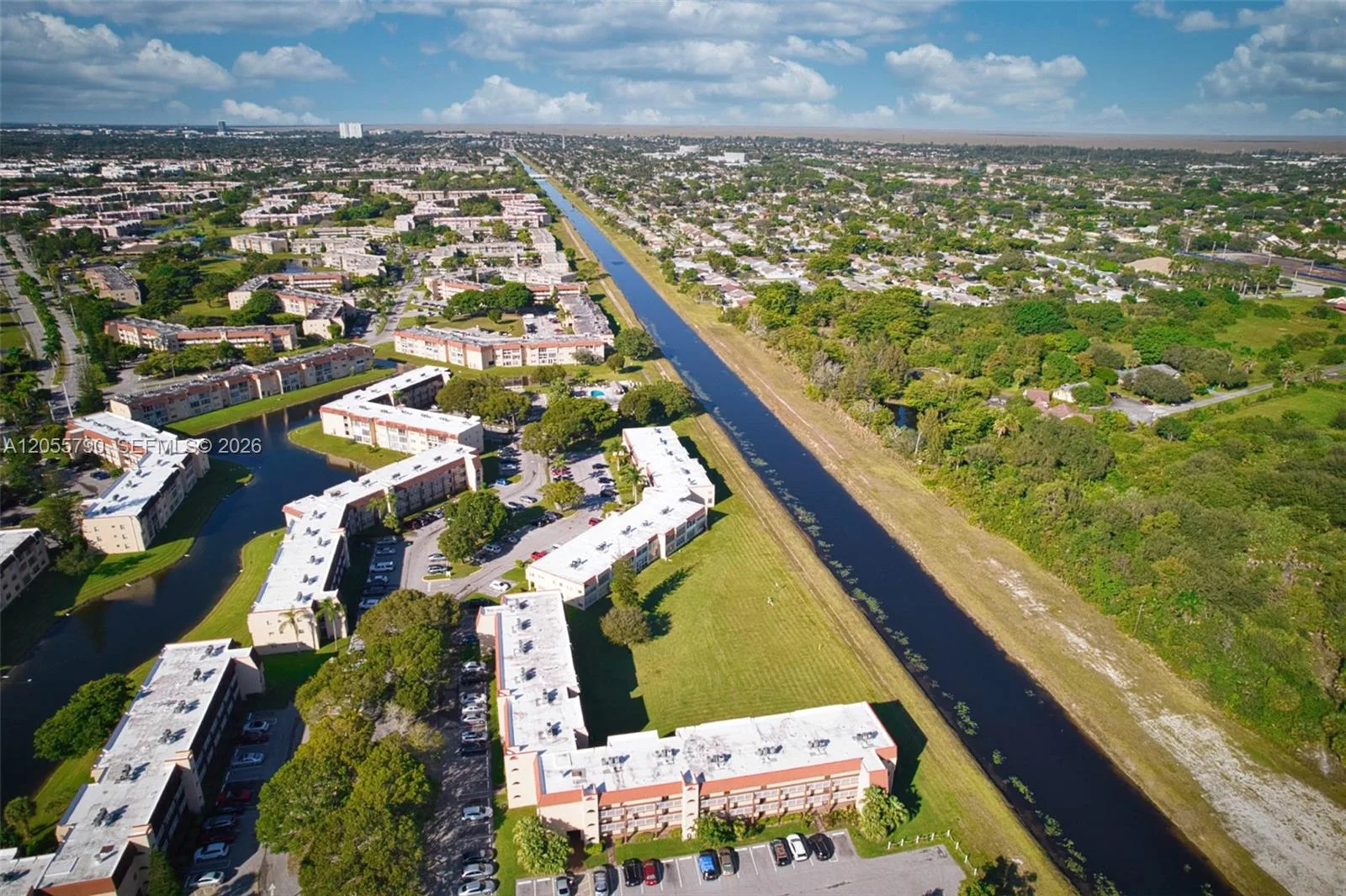 8600 Sunrise Lakes Blvd # 201, Sunrise, FL 33322 photo 8