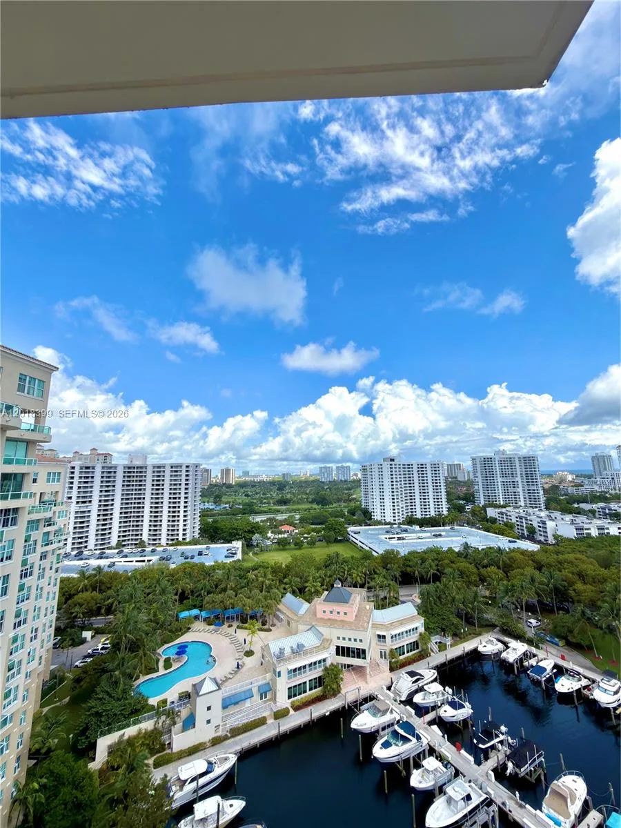3330 NE 190th St # 1610, Aventura, FL 33180 photo 3