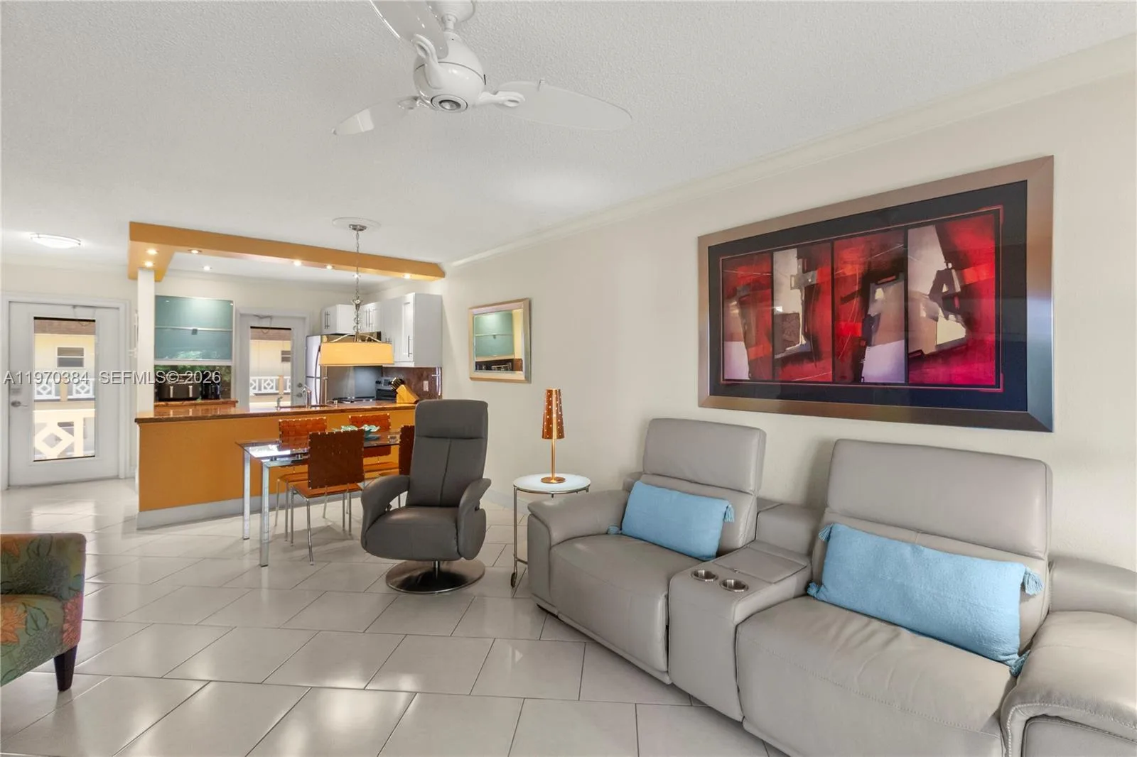 5121 W Oakland Park Blvd # 304, Lauderdale Lakes, FL 33313 photo 9