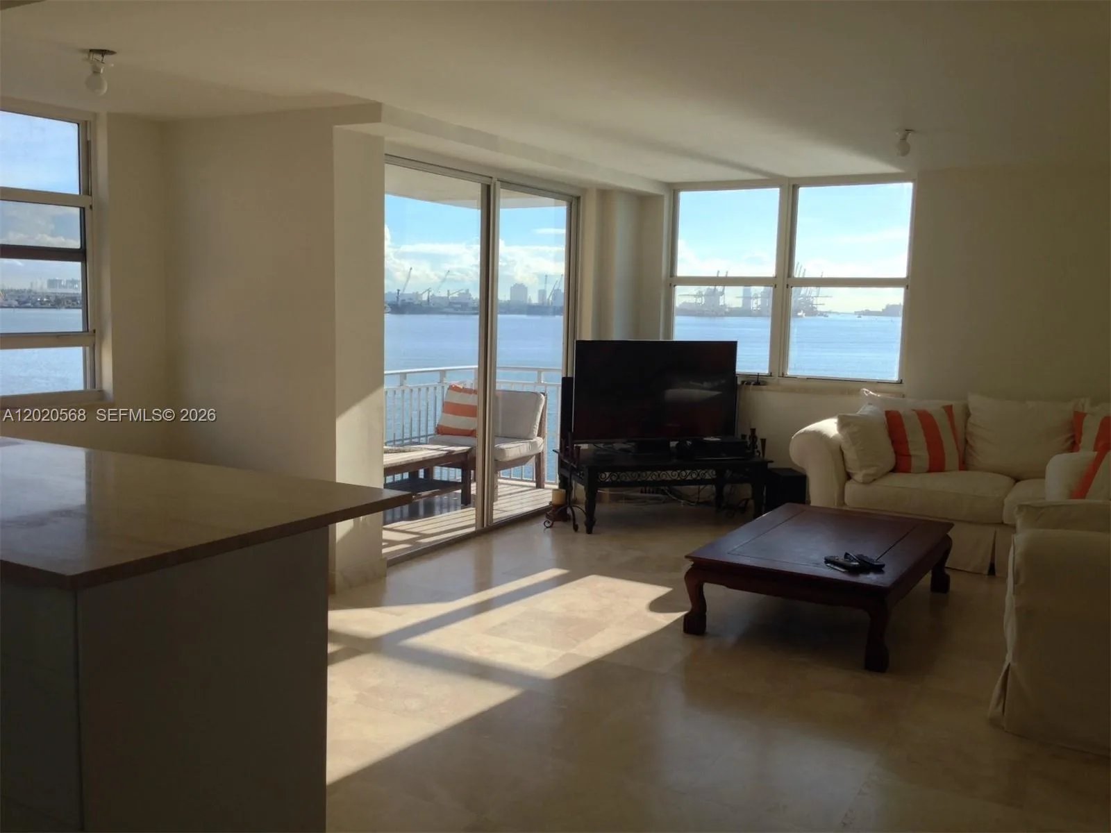 770 Claughton Island Dr # 615, Miami, FL 33131 photo 2