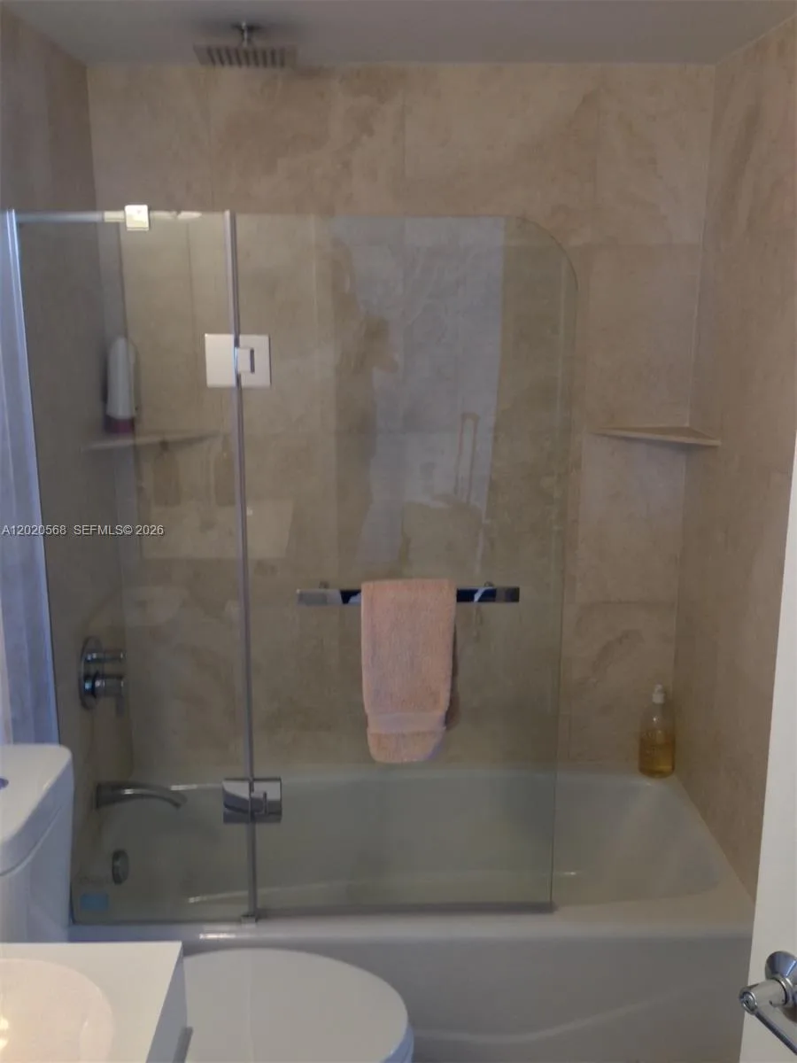 770 Claughton Island Dr # 615, Miami, FL 33131 photo 6