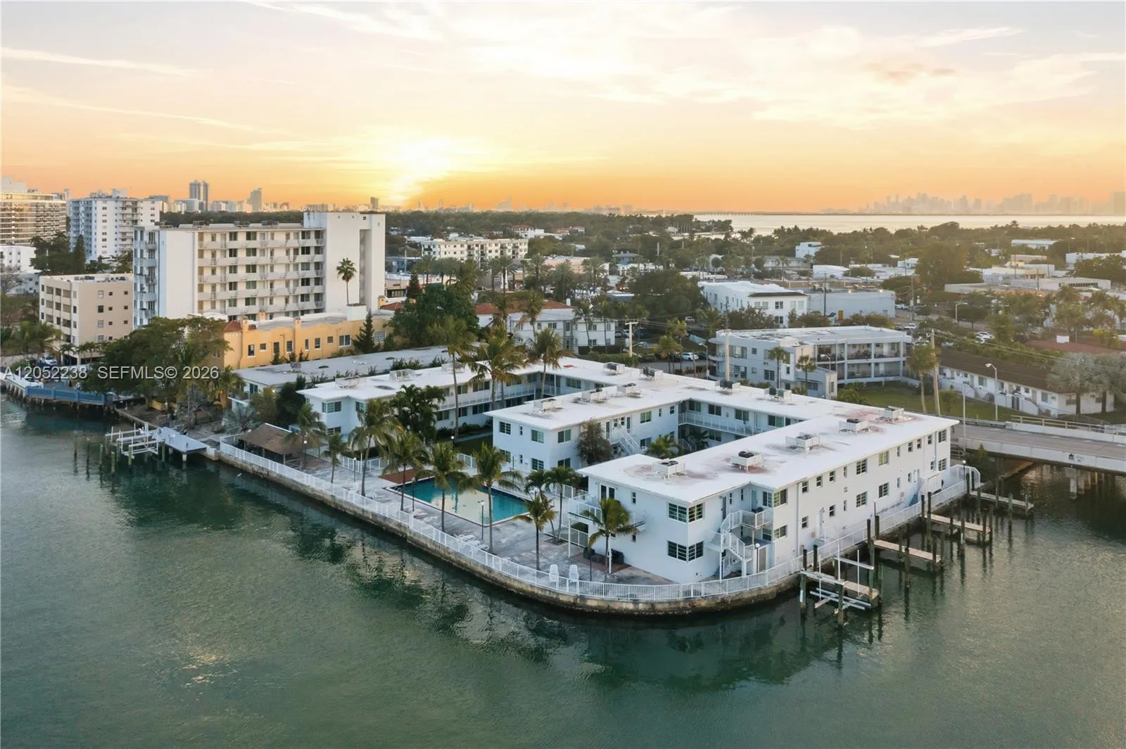 7207 Bay Dr # 21, Miami Beach, FL 33141