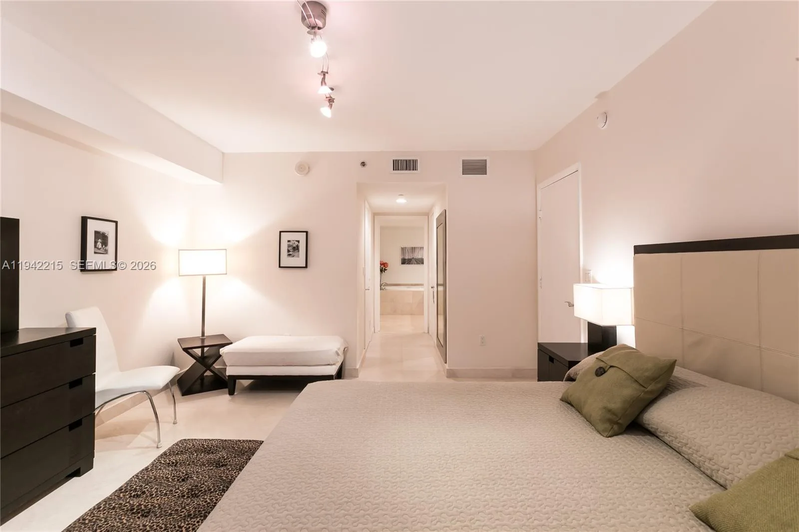 1830 S OCEAN DR # 2110, Hallandale Beach, FL 33009 photo 10