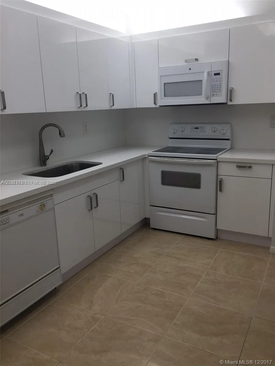 9341 Collins Ave # 1006, Surfside, FL 33154 photo 7